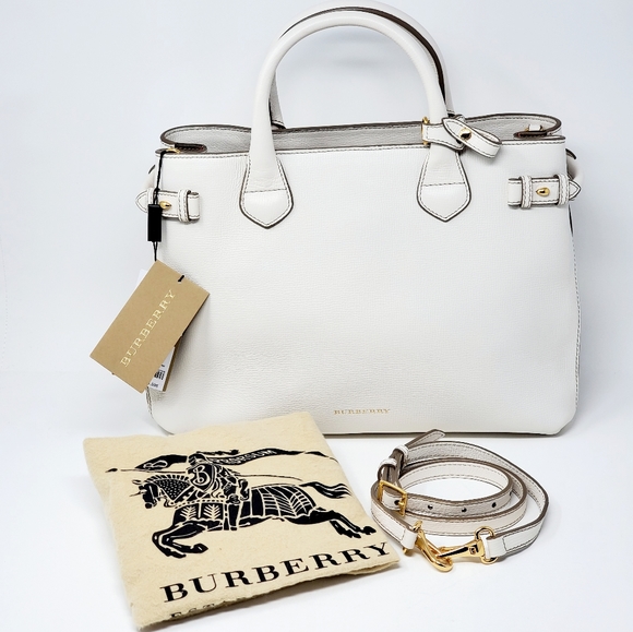 Burberry Handbags - 💯 Auth Burberry Medium Banner White Crossbody Bag